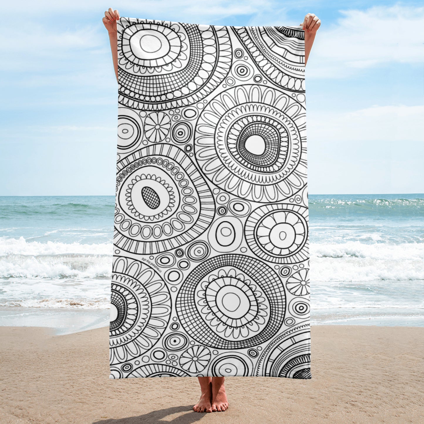 bath / beach towel - clusters